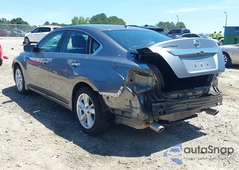 2015 Nissan Altima 2.5 Sv z USA, uszkodzony, nr VIN 1N4AL3AP9FC588485